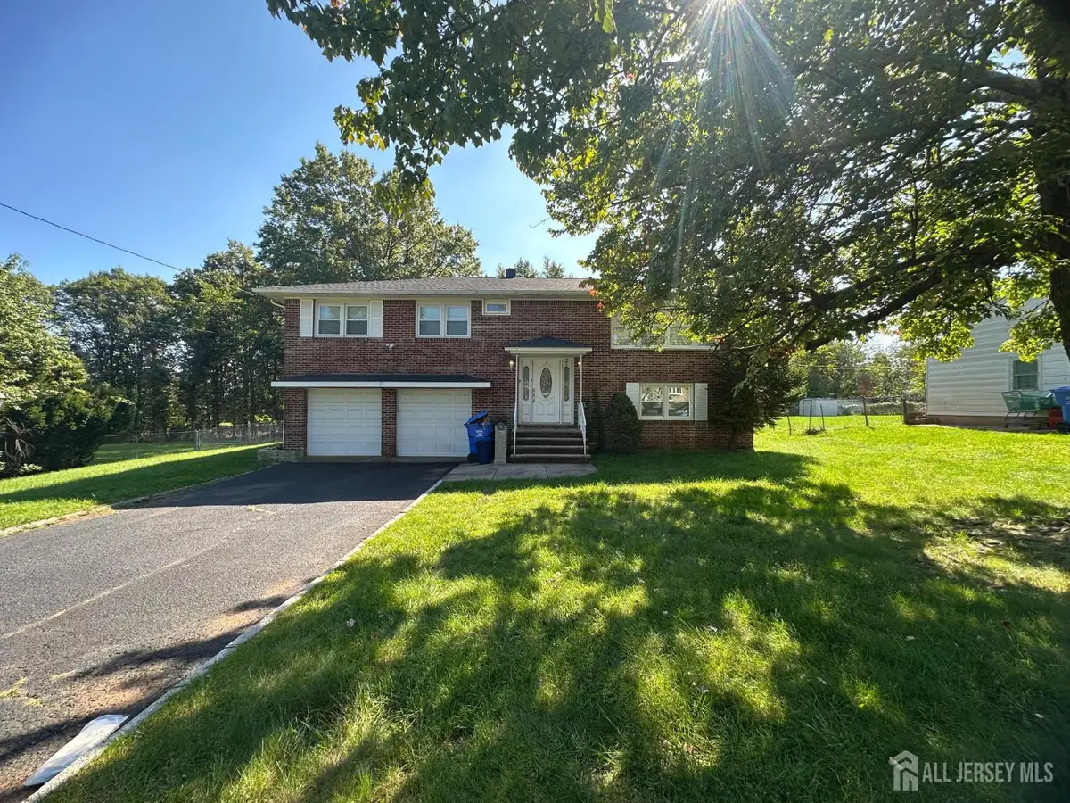 -9 E Holly Road E, Iselin, NJ 08830 - #1