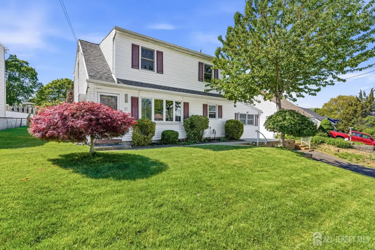 -31 Pinetree Drive, Parlin, NJ 08859 - #1