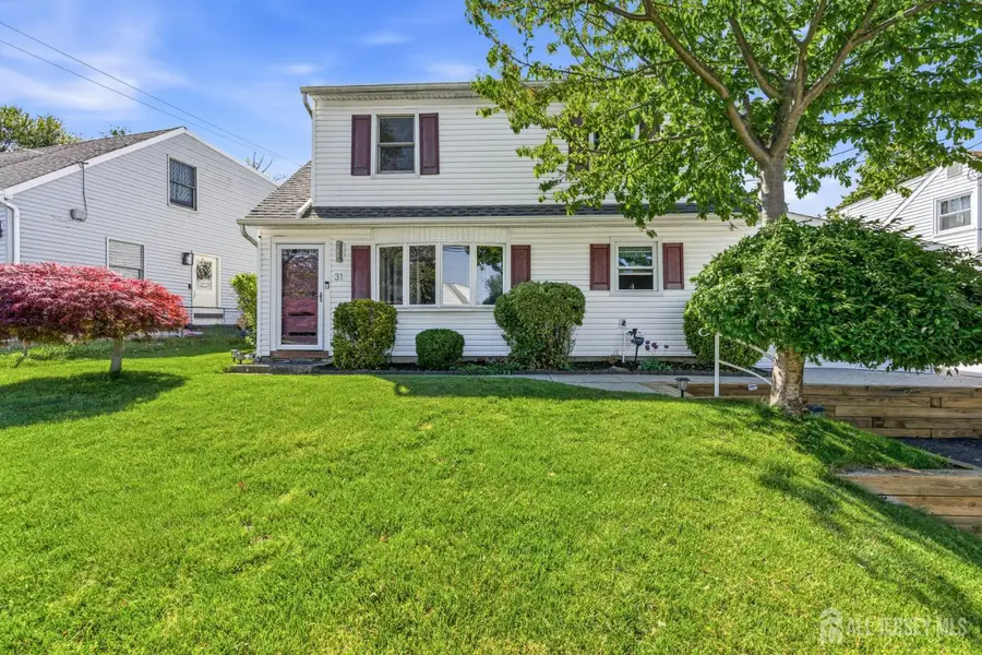 -31 Pinetree Drive, Parlin, NJ 08859 - #3