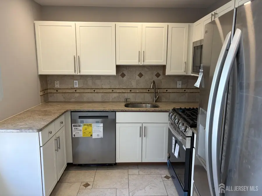 -502 Great Beds Court, Perth Amboy, NJ 08861 - #3