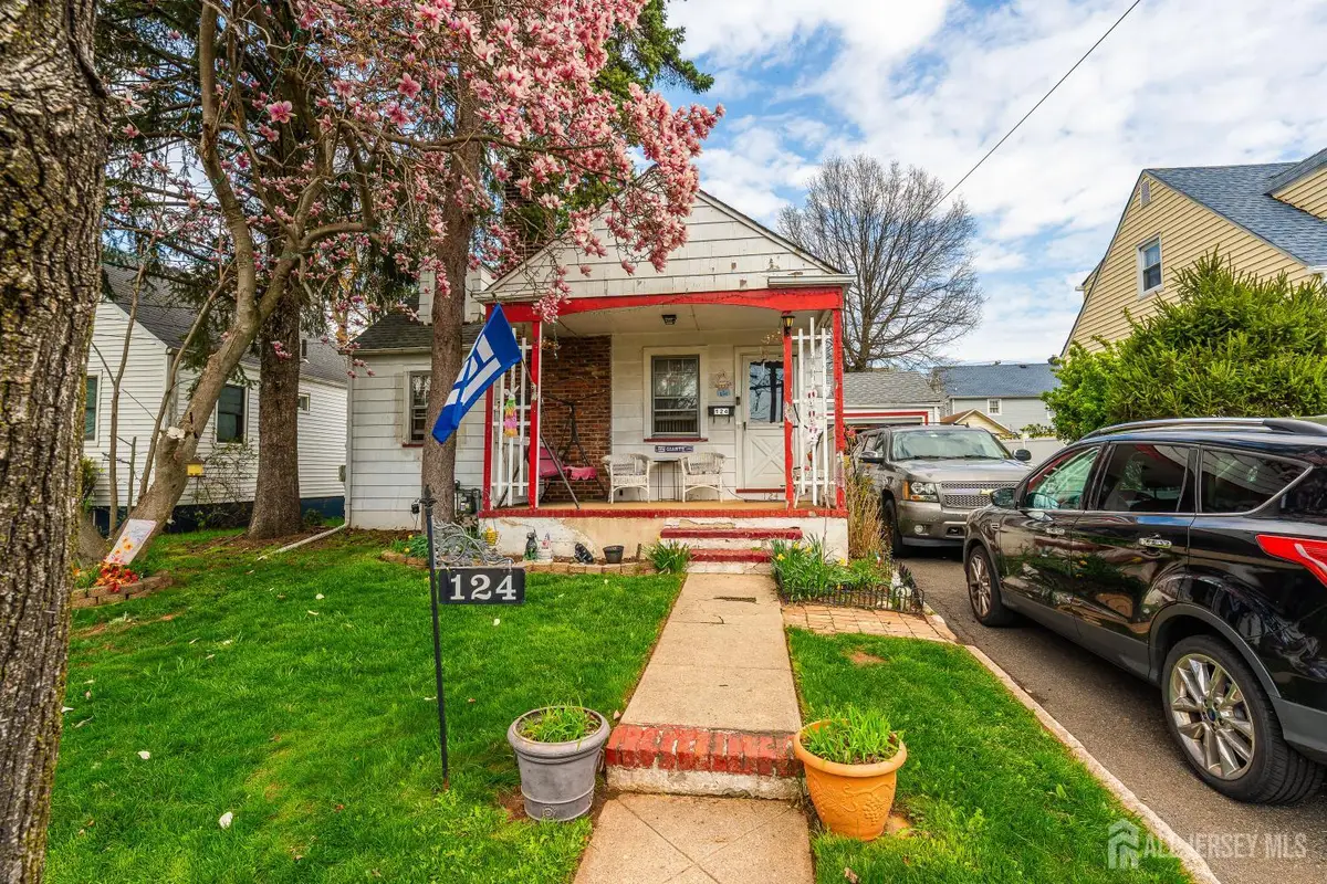 -124 W 10th Avenue, Roselle, NJ 07203 - #1