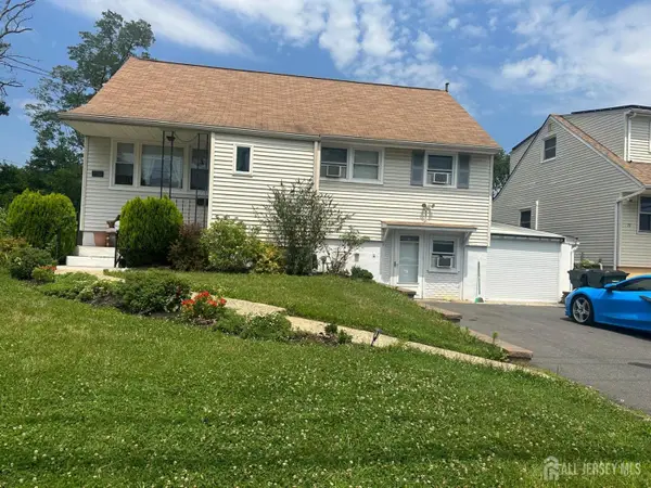 -73 Isabelle Street, Metuchen, NJ 08840