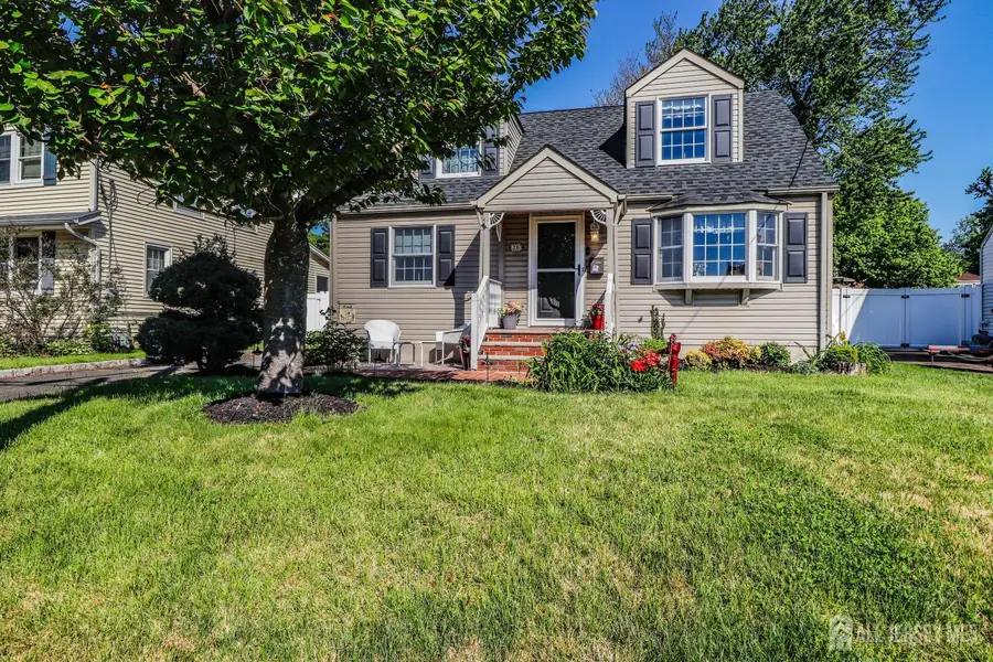 -26 W Cliff Road, Colonia, NJ 07067 - #2