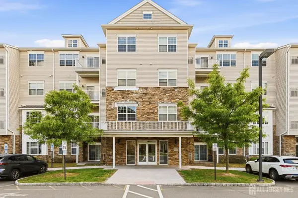 -336 Pond Lane, Piscataway, NJ 08854