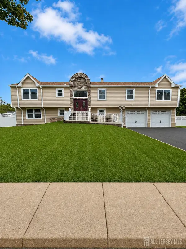 -181 Hanson Avenue, Piscataway, NJ 08854