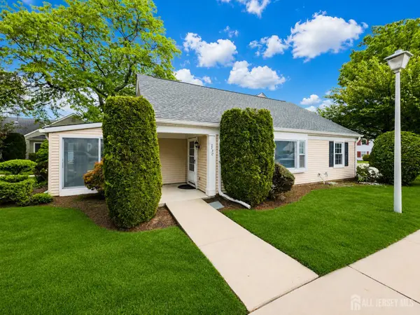 -243-C Mayflower Way, Monroe, NJ 08831