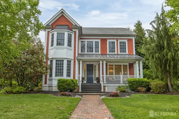 -32 Liedtke Drive, Cranbury, NJ 08512