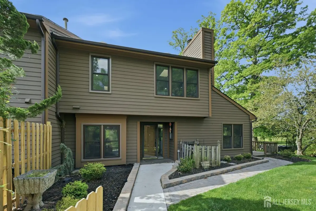 -208 Hidden Hollow Court, Edison, NJ 08820 - #1