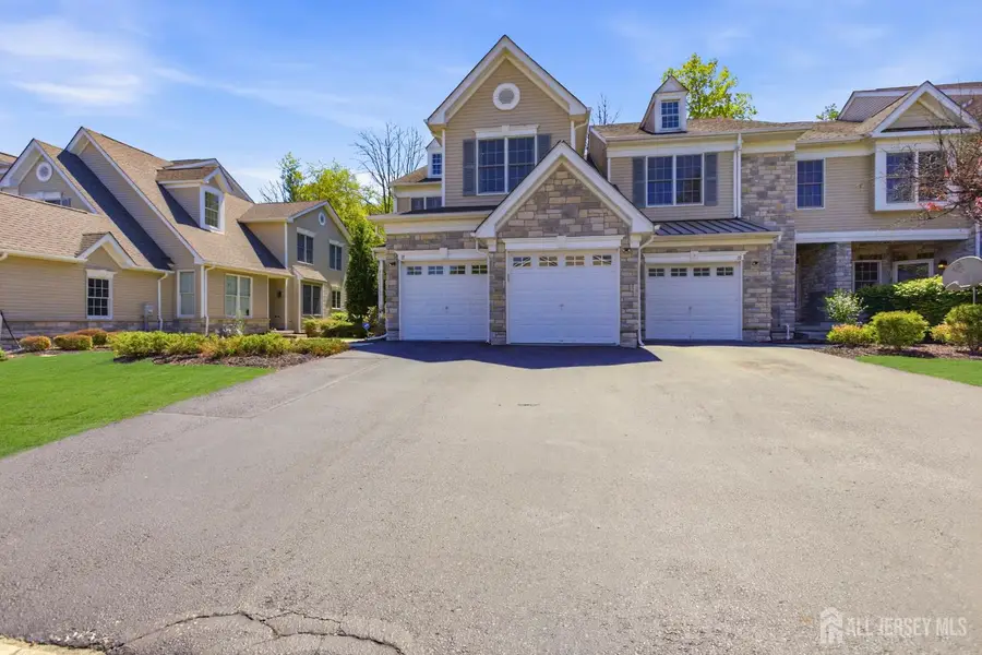 -17 Tree Swallow Drive, Princeton, NJ 08540 - #2