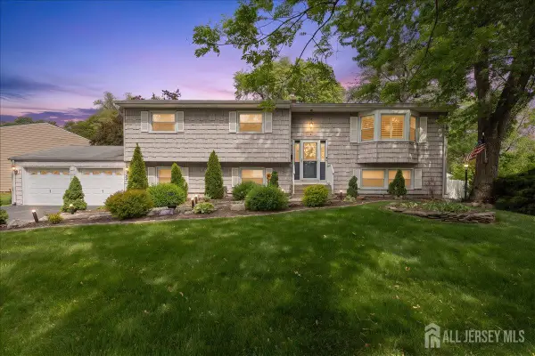 -53 University Road, East Brunswick, NJ 08816