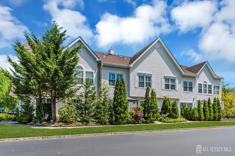 -17 Richmond Court, Tinton Falls, NJ 07712 - #2