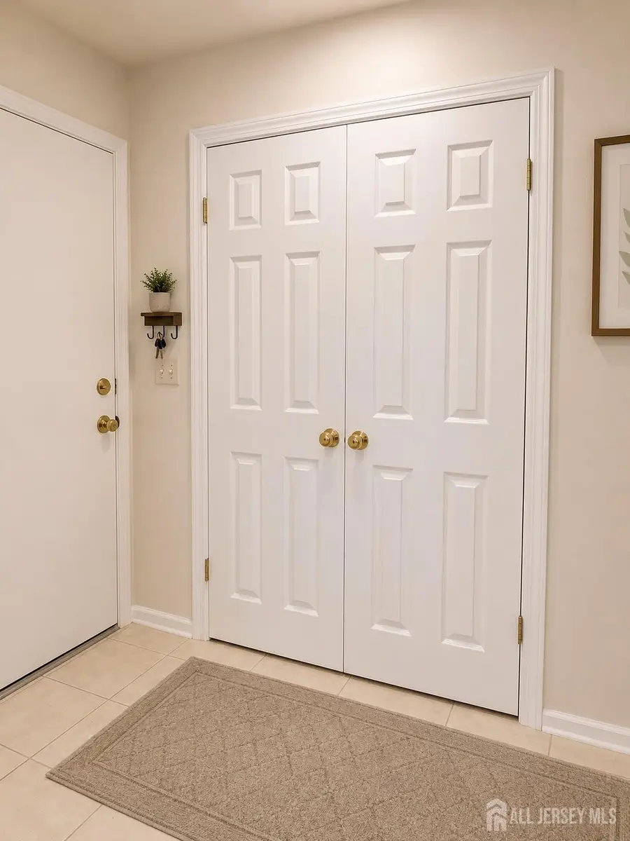 -110 Keystone Court, Woodbridge, NJ 07095 - #3
