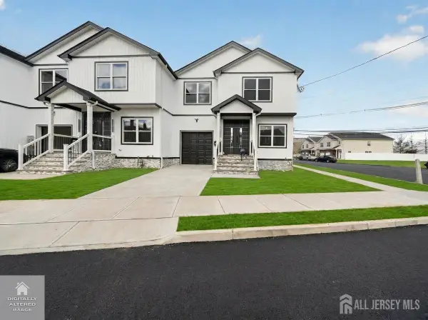 -12 Hudson Street, Carteret, NJ 07008