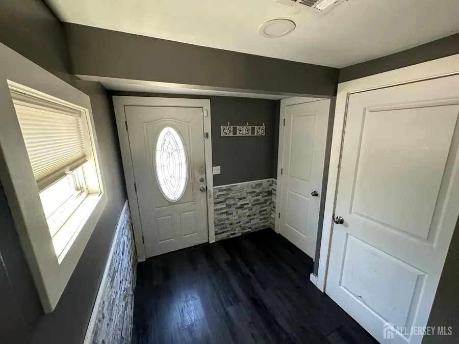 -92 Woodland Drive, Cliffwood Beach, NJ 07735 - #3