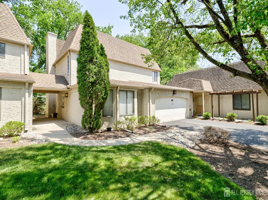 -20 Gate House Lane, Edison, NJ 08820 - #2