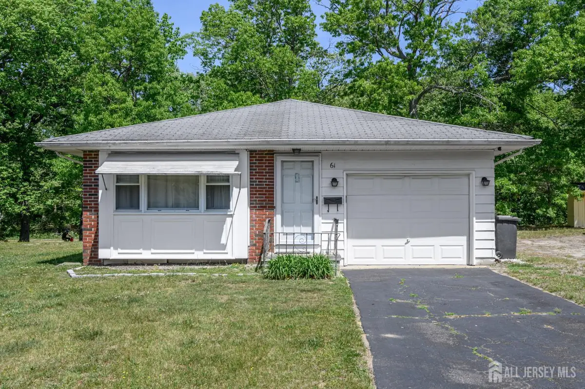 -61 Heather Narrows, Toms River, NJ 08755 - #1