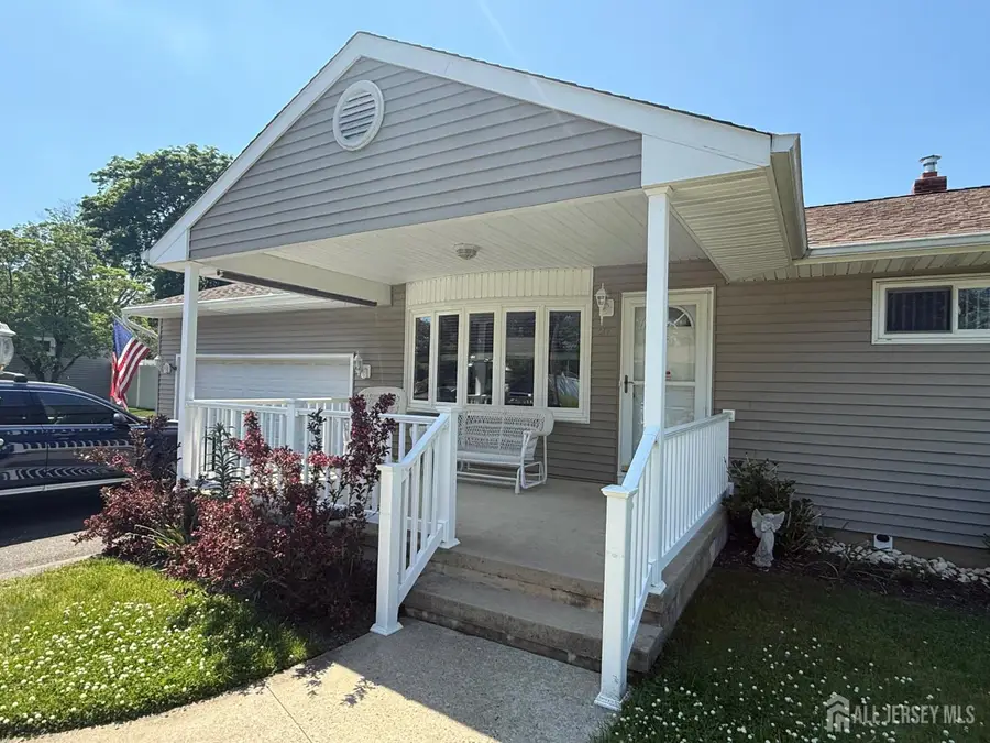 -27 Maplecrest Drive, Neptune, NJ 07753 - #3