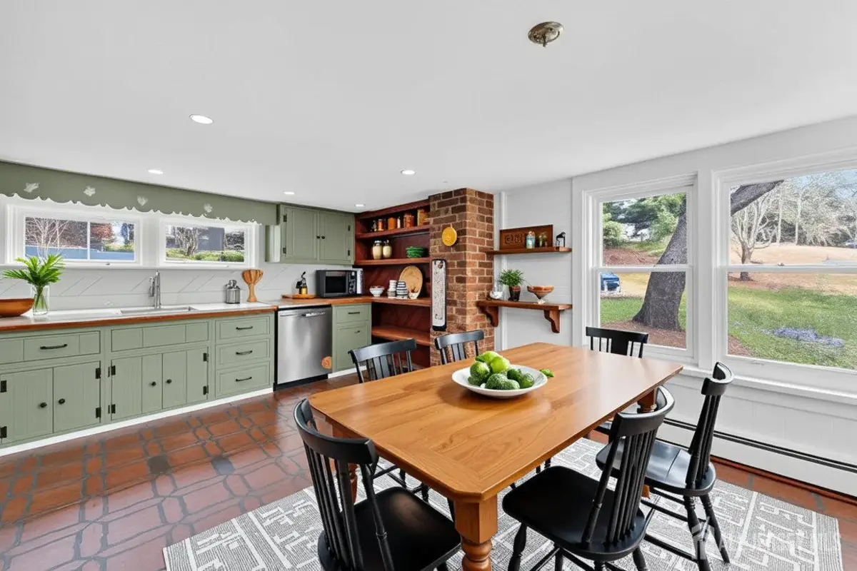 -28 Old Clinton Road, Raritan, NJ 08822 - #1