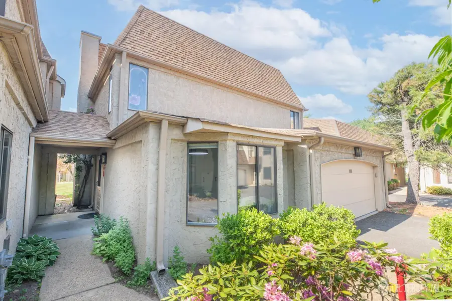 -21 Carriage Place, Edison, NJ 08820 - #3