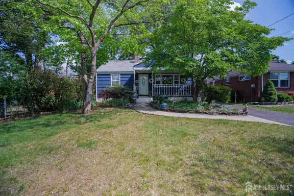 -237 4th Street, Dunellen, NJ 08812