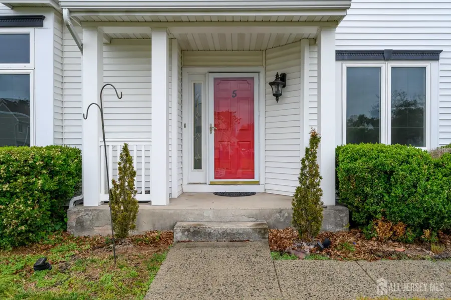 -5 Cherrywood Drive, Piscataway, NJ 08854 - #2