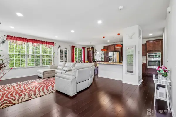 -406 Ellsworth Way, South Brunswick, NJ 08852