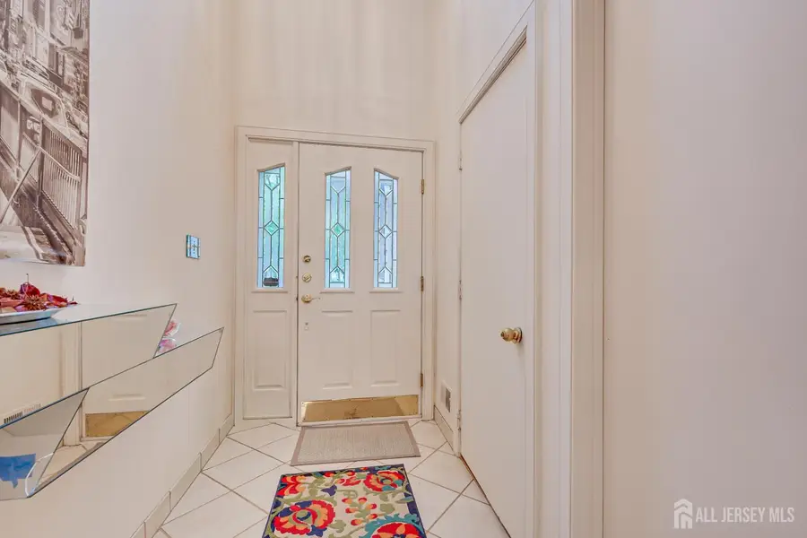 -73 Chatsworth Court, Edison, NJ 08820 - #3