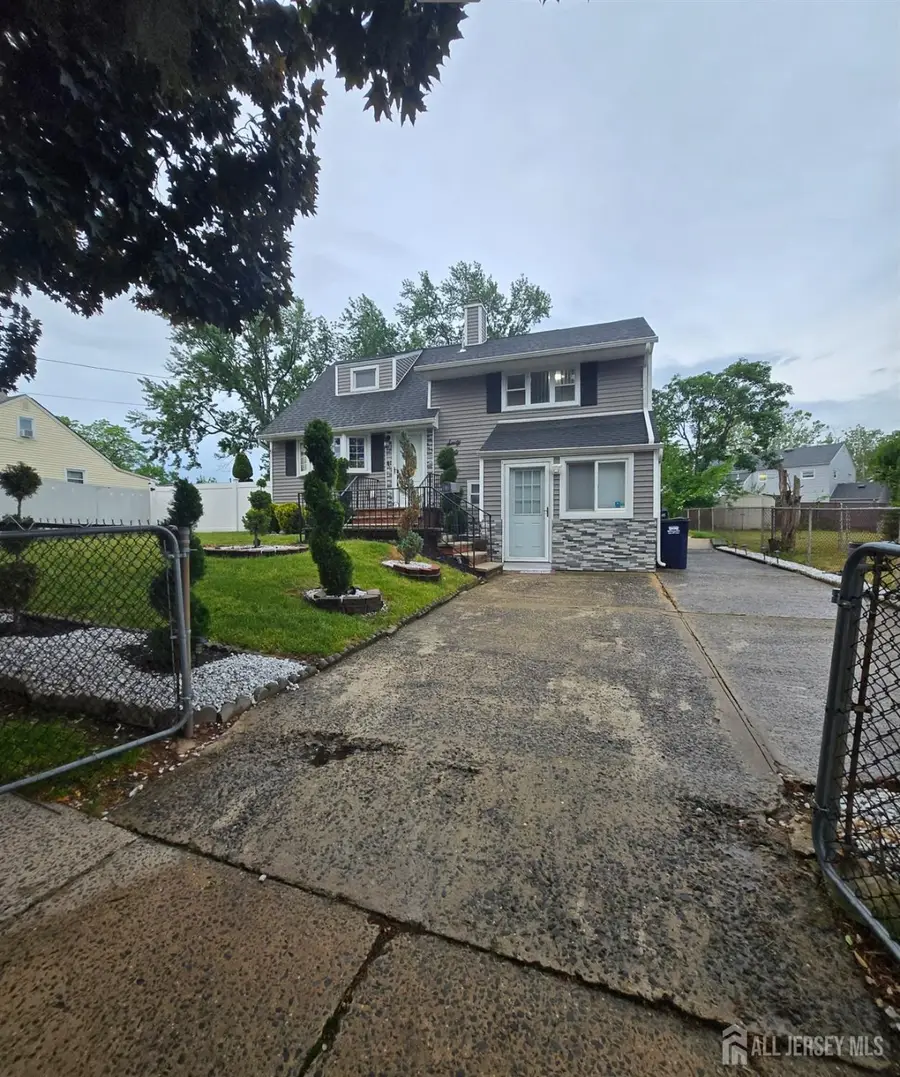 -60 Stuyvesant Avenue, East Franklin, NJ 08873 - #3