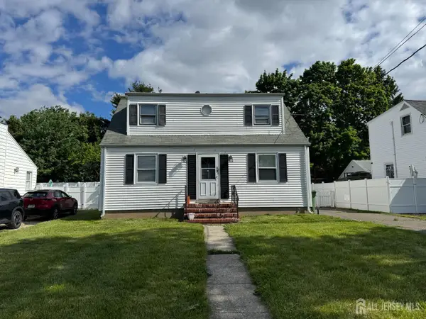 -31 31 Pacifict St Street, Edison, NJ 08817
