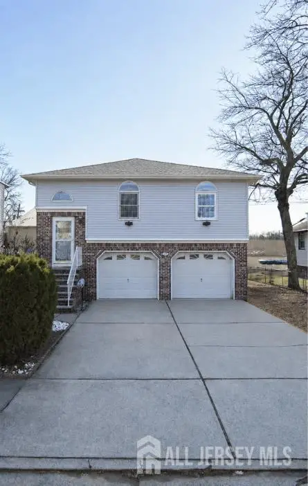 -36 Aylin Street, Metuchen, NJ 08840