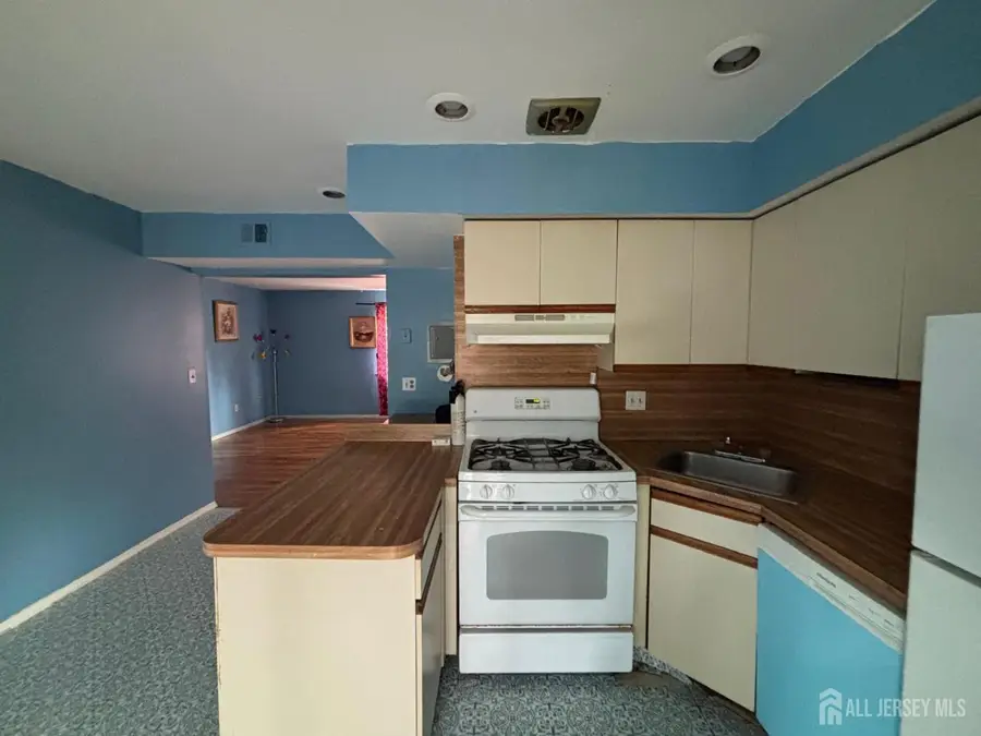 -30 Judson Street #8A, Edison, NJ 08837 - #2