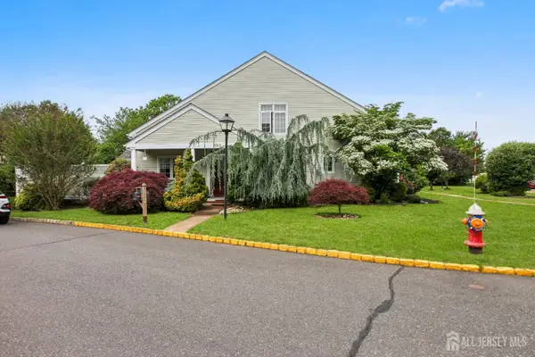 -110 Winthrop Road #A, Monroe, NJ 08831