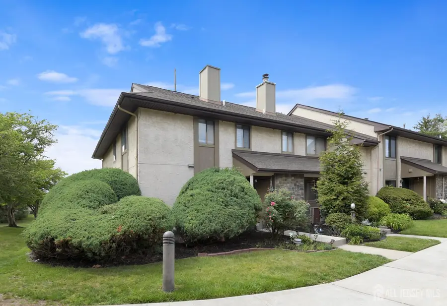 -34 Hampshire Drive, Plainsboro, NJ 08536 - #2