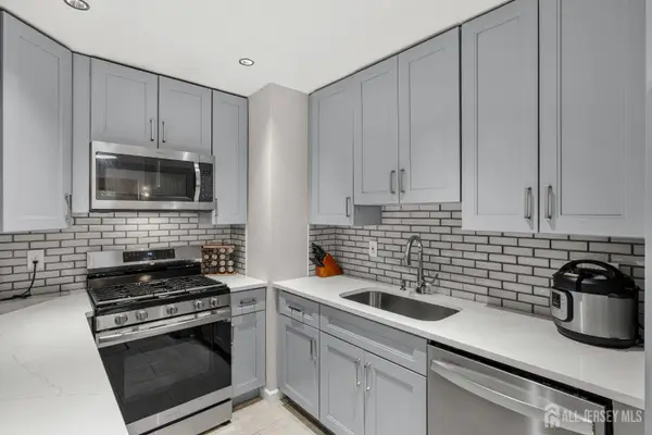 -217 Vasser Drive, Piscataway, NJ 08854
