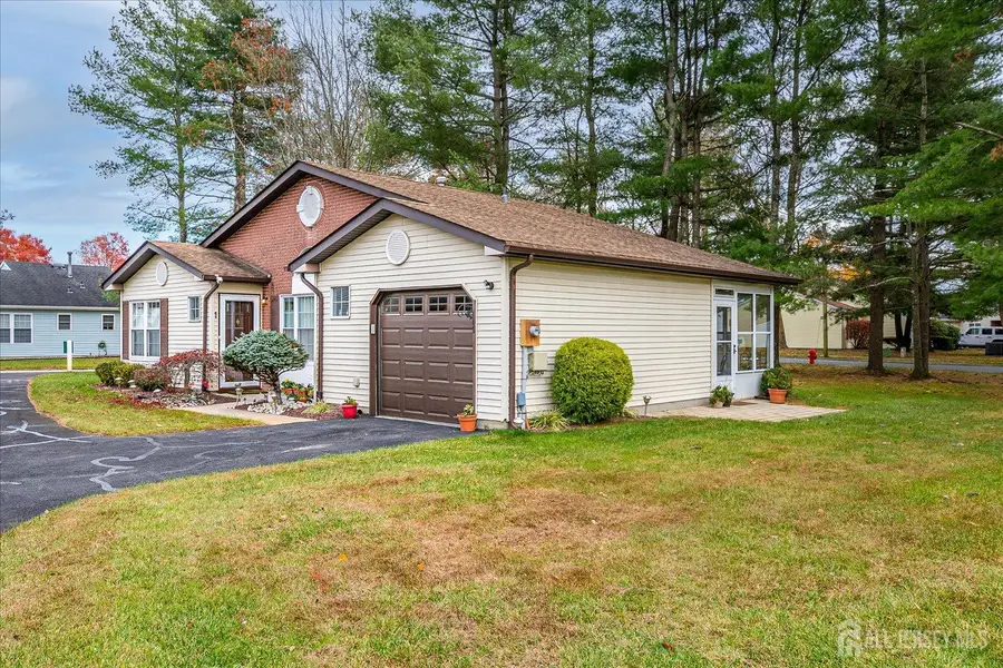 -1 Linton Close, Freehold, NJ 07728 - #3