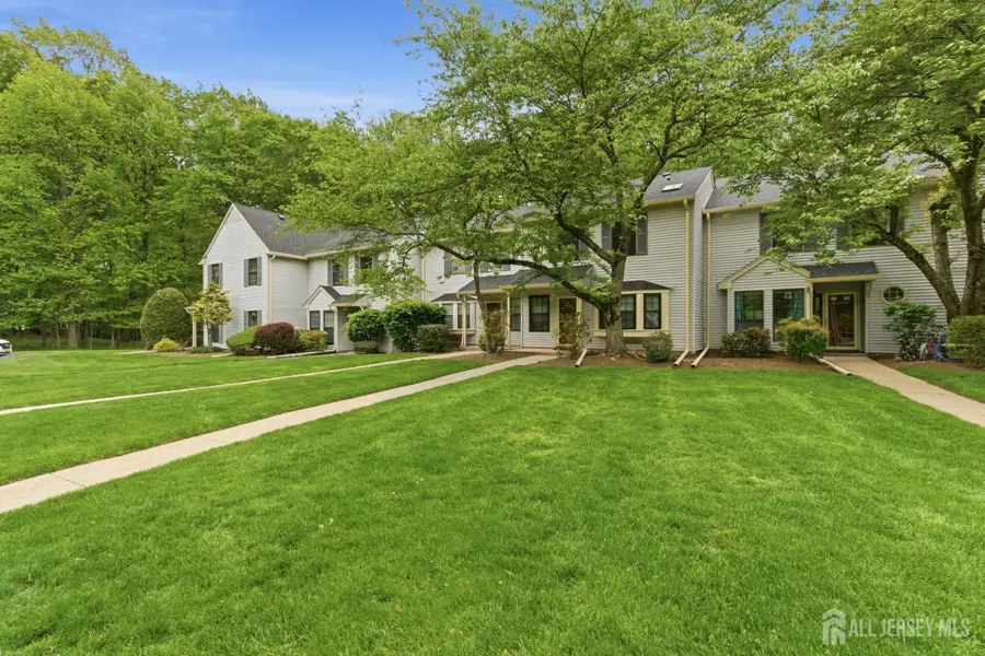 -2804 Cricket Circle, Edison, NJ 08820 - #3