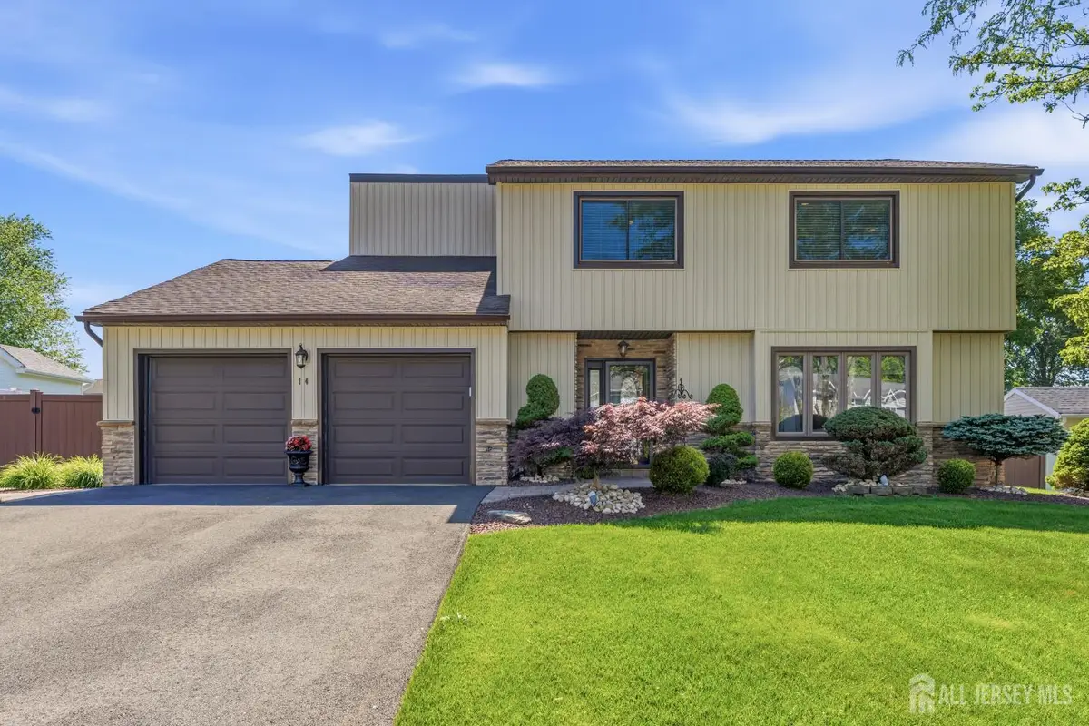 -14 Heathrow Lane, Old Bridge, NJ 08857 - #1