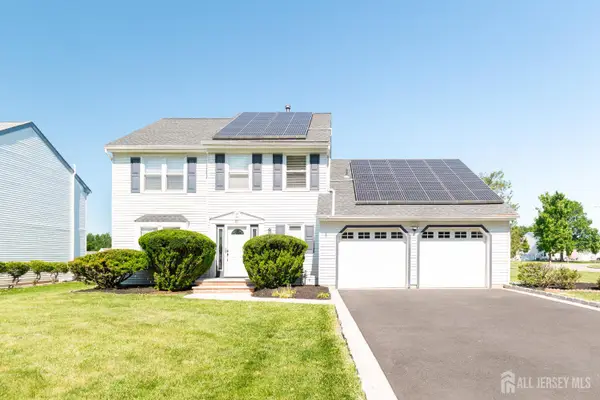 -80 Sturbridge Drive, Piscataway, NJ 08854