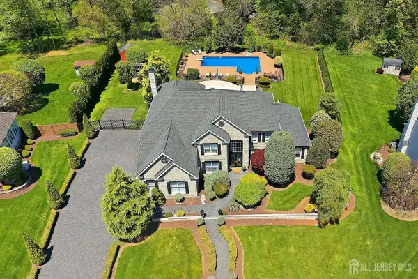 -113 Country View Dr Drive, Freehold Twp, NJ 07728