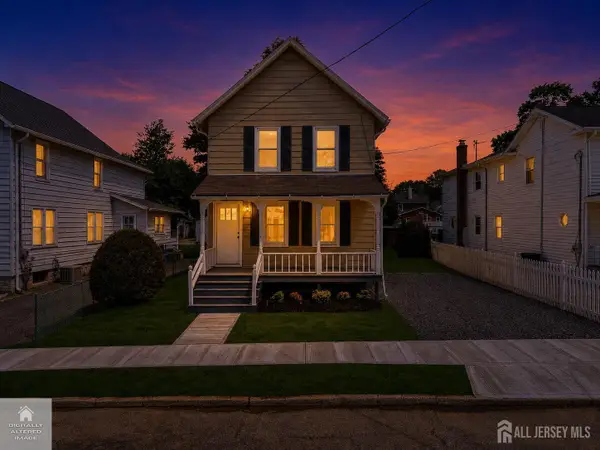 -17 Henry Street, Freehold Boro, NJ 07728