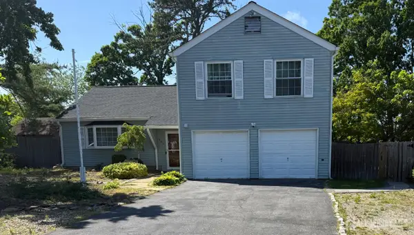 -904 Nantucket Court, Toms River, NJ 08753