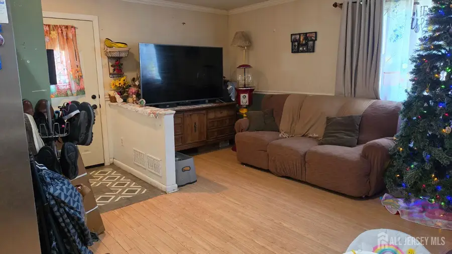 -1115 W Camplain Road, Manville, NJ 08835 - #3
