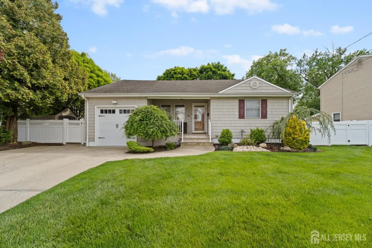 -31 Middlehill Road, Colonia, NJ 07067 - #1