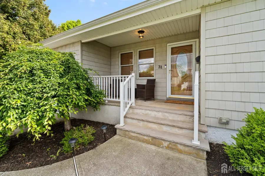 -31 Middlehill Road, Colonia, NJ 07067 - #3