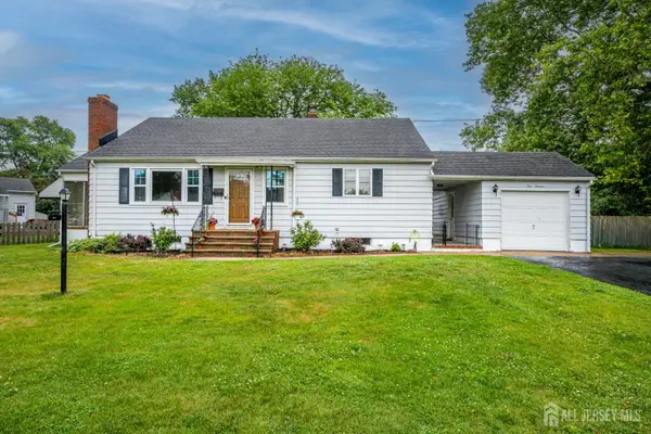 -113 Dutch Neck Road, Hightstown, NJ 08520
