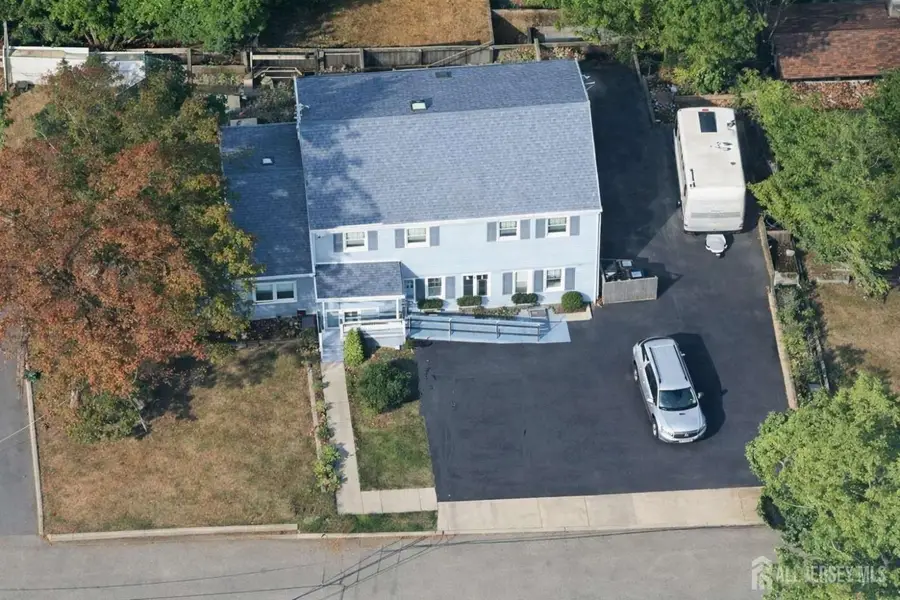 -84 Orange Street, Woodbridge, NJ 07095 - #2