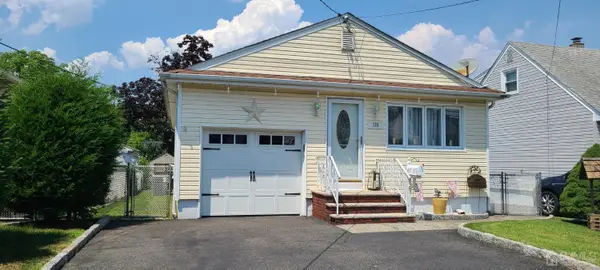 -126 Florence Avenue, Colonia, NJ 07067