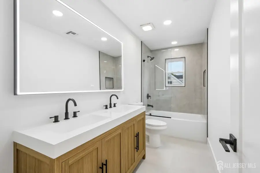 -58 N Fern Street, Edison, NJ 08817 - #3