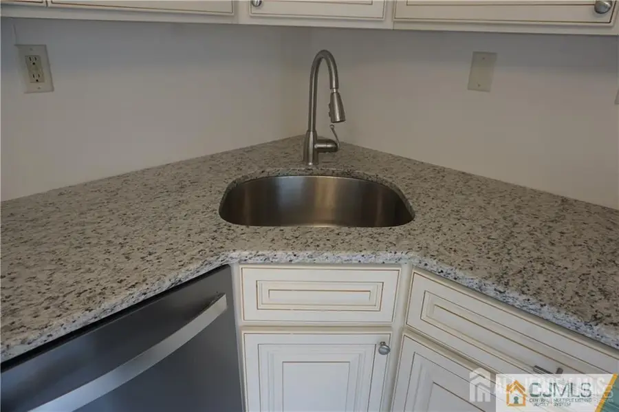 -71 Percival Court, Old Bridge, NJ 08857 - #3