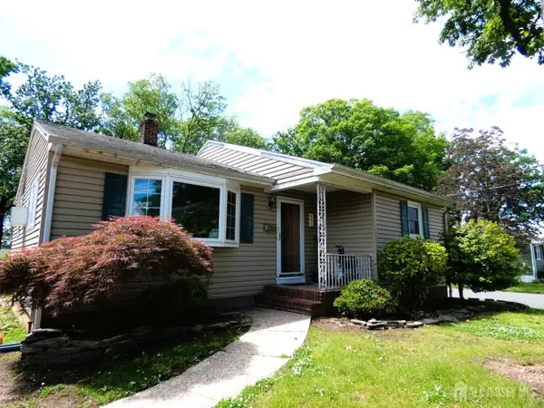 -633 S Lincoln Avenue S, Woodbridge Proper, NJ 07095